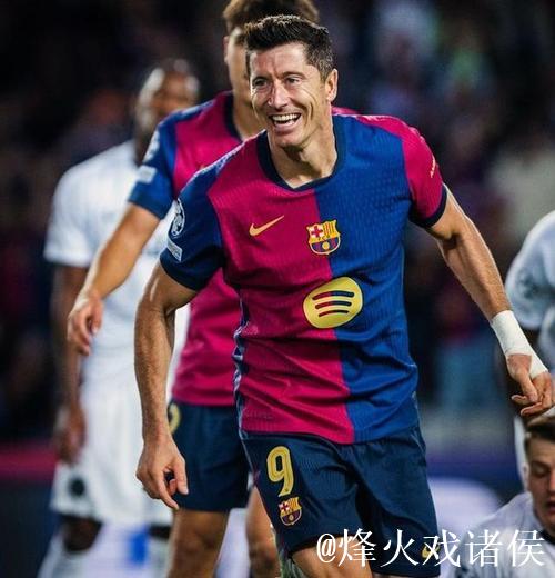 莱万近15次首发对阵法兰克福斩获15球，两度梅开二度