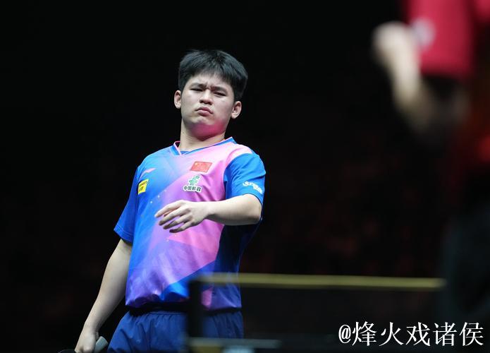 WTT总决赛:林诗栋横扫梁靖崑,强势晋级男单八强 WTT总决赛:林诗栋横扫梁靖崑,强势晋级男单八强