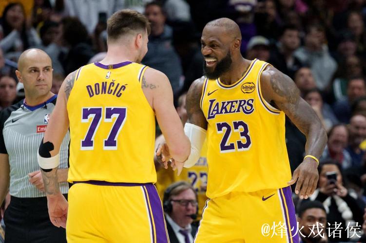 詹姆斯30+8+8东契奇30+10 湖人击败鹈鹕豪取三连胜